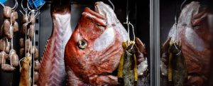 Ristorante di pesce a Milano con cena cantata